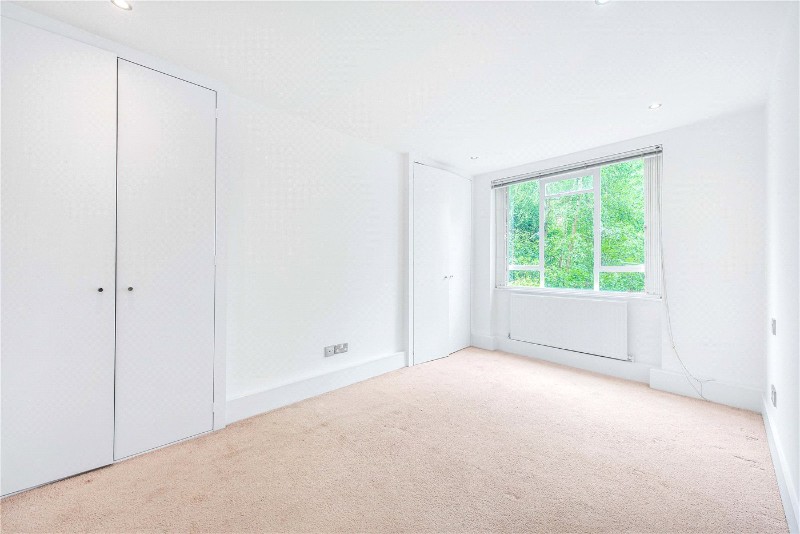 Lansdowne Road, London, W11