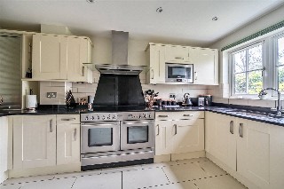 Oxford Road, Chieveley, Newbury, Berkshire, RG20