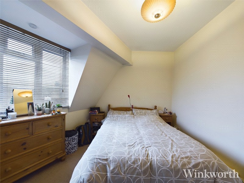 Grosvenor Parade, Uxbridge Road, London, W5