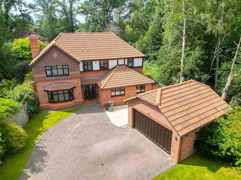 Gilbert Way, Finchampstead, Wokingham, Berkshire, RG40