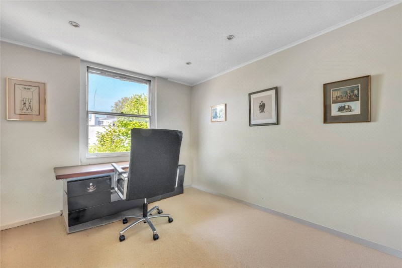 Carlton Hill, London, NW8