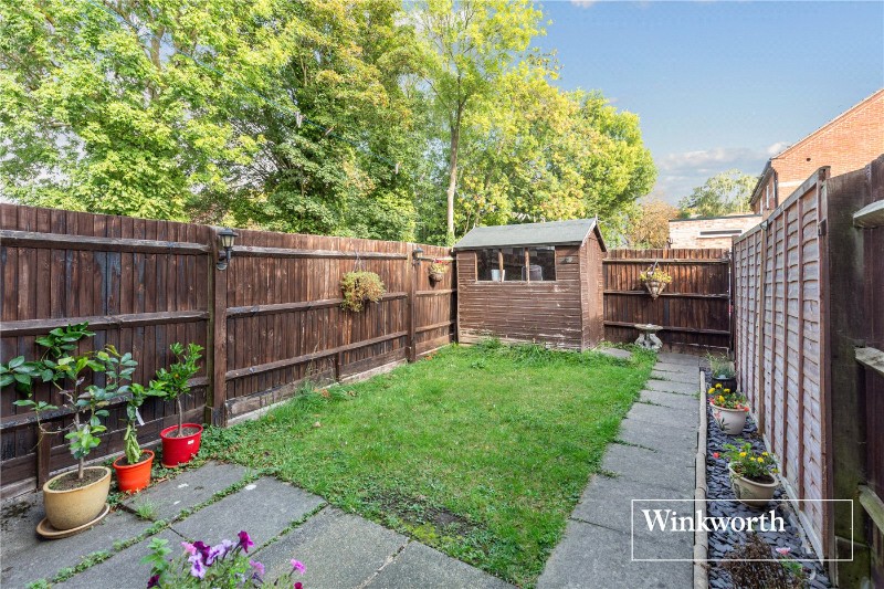 Woodside Lane, London, N12
