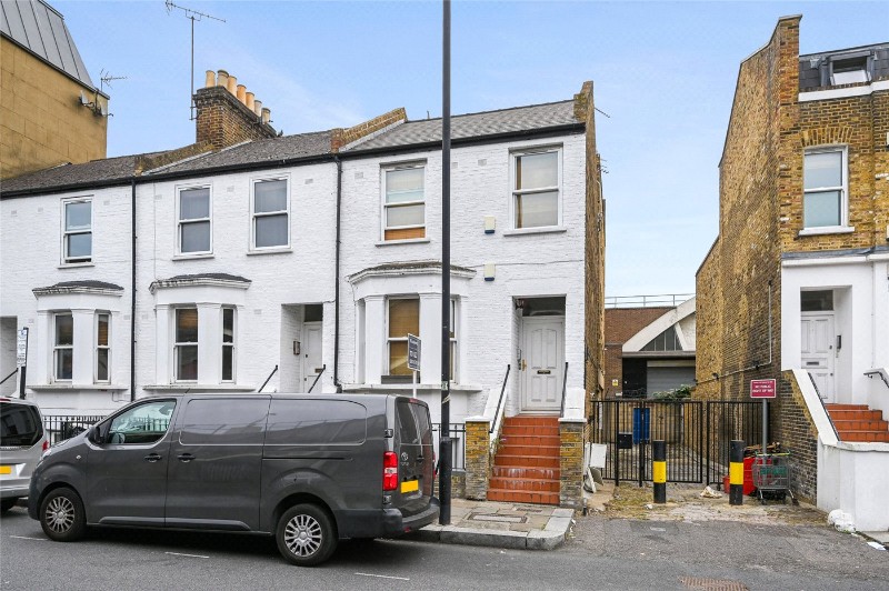 Wells Road, Shepherds Bush, London, W12
