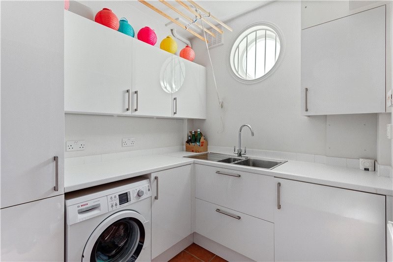 Hackford Road, London, SW9