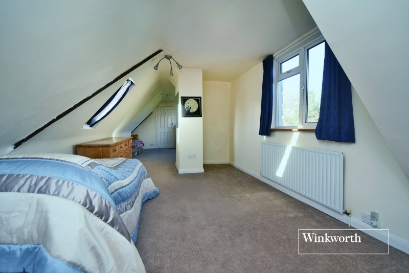 Kingsmead Avenue, Worcester Park, KT4