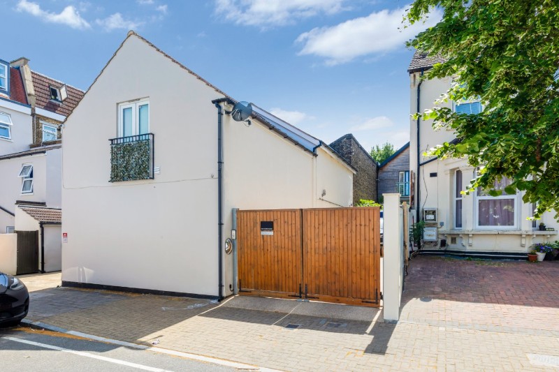 Birkbeck Road, Beckenham, BR3