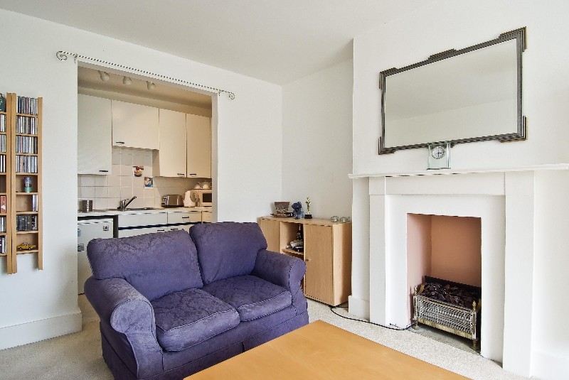Meadow Road, London, UK, SW8