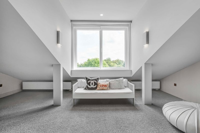 Castelnau, Barnes, London, SW13