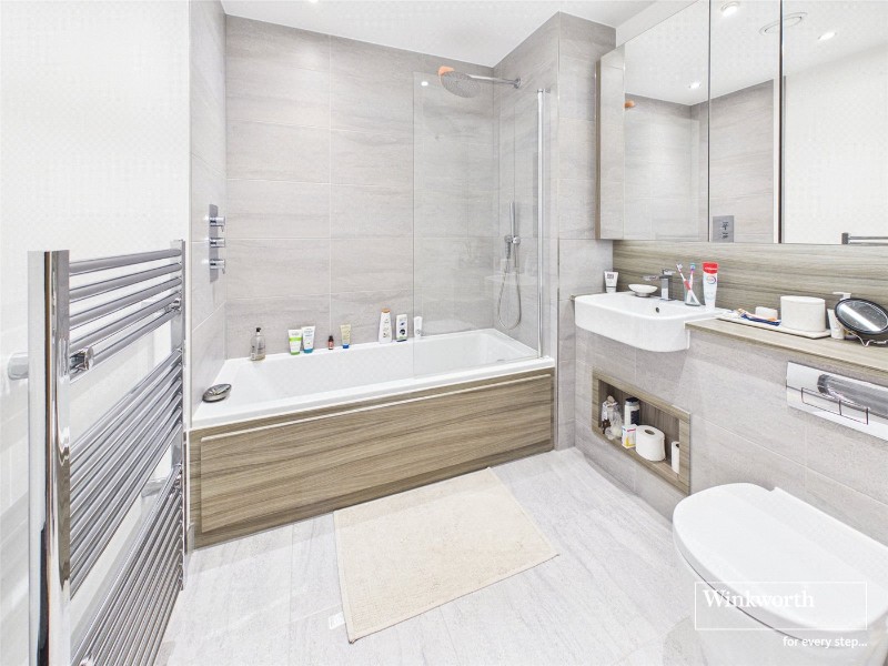 Hoy Close, London, NW9