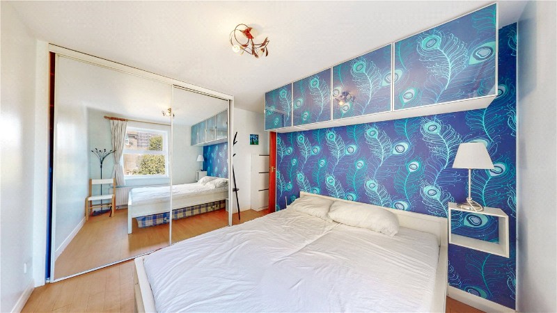 Weavers Way, London, NW1