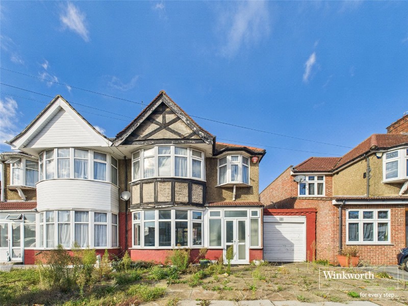 Valley Drive, Kingsbury, London, NW9