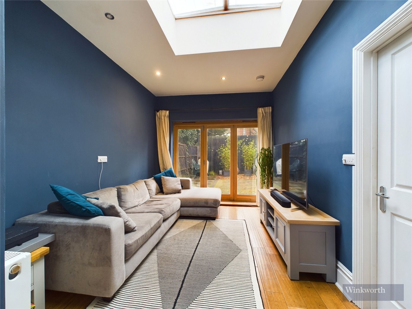 1 bedroom property for sale in Ewell Road, Surbiton, KT6 (Ref SUR230215