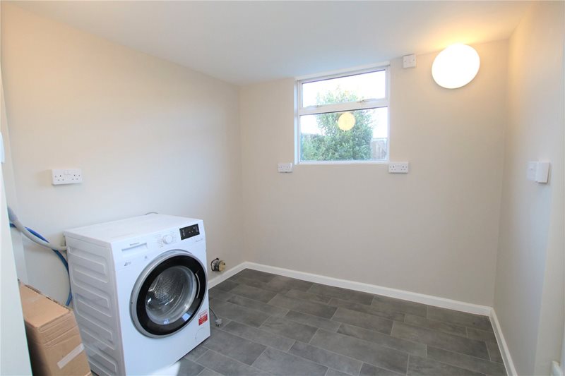 Fircroft Close, Tilehurst, Reading, Berkshire, RG31