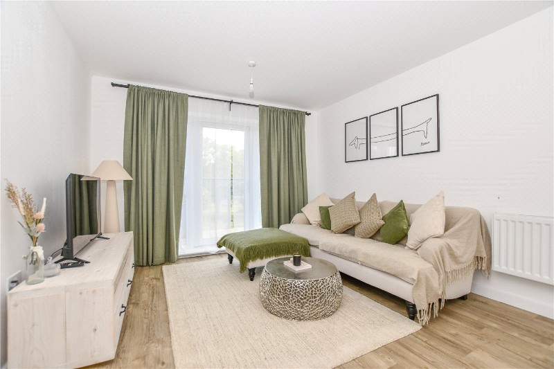 Bridle Road, Arborfield Green, Reading, Berkshire, RG2