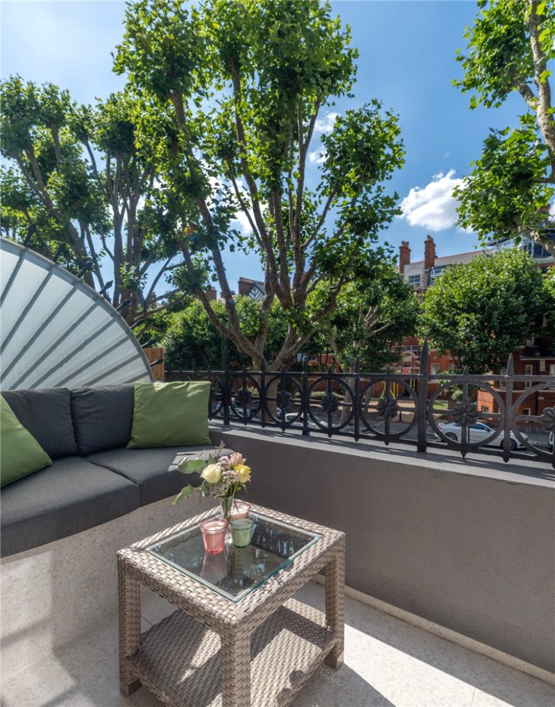 Elgin Avenue, London, W9