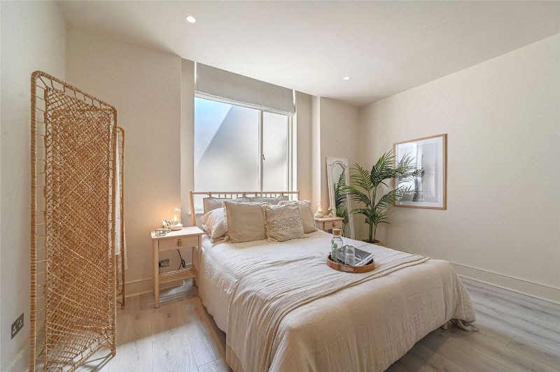 Nottingham Place, London, W1U