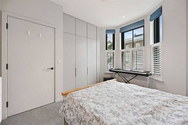 Ellerslie Road, London, W12