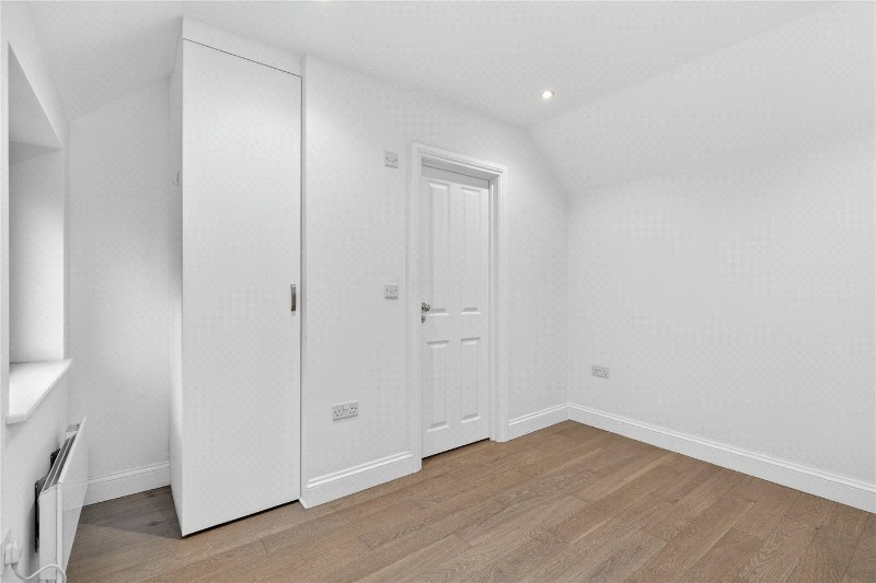 Queens Road, Weybridge, Surrey, KT13