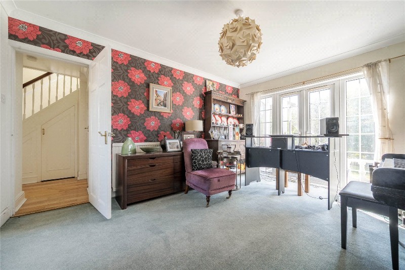 Barnet Gate Lane, Arkley, EN5