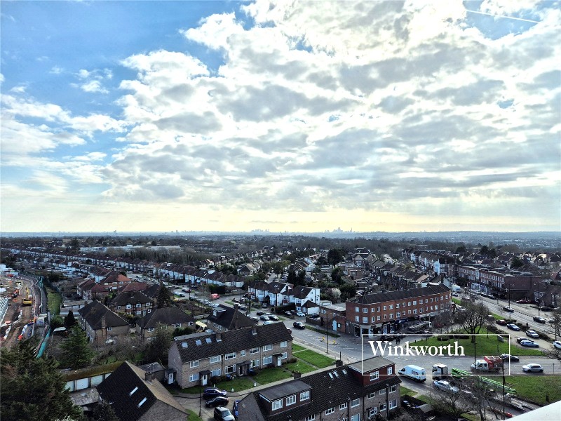 Cockfosters Road, Cockfosters, EN4