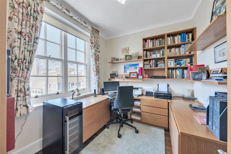 Garden Court, Garden Road, St John's Wood, London, NW8