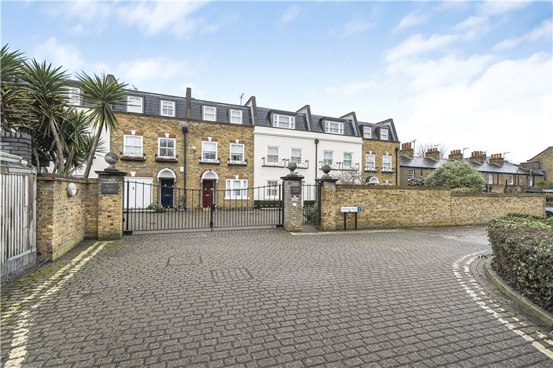 Fielding Mews, Barnes, London, SW13