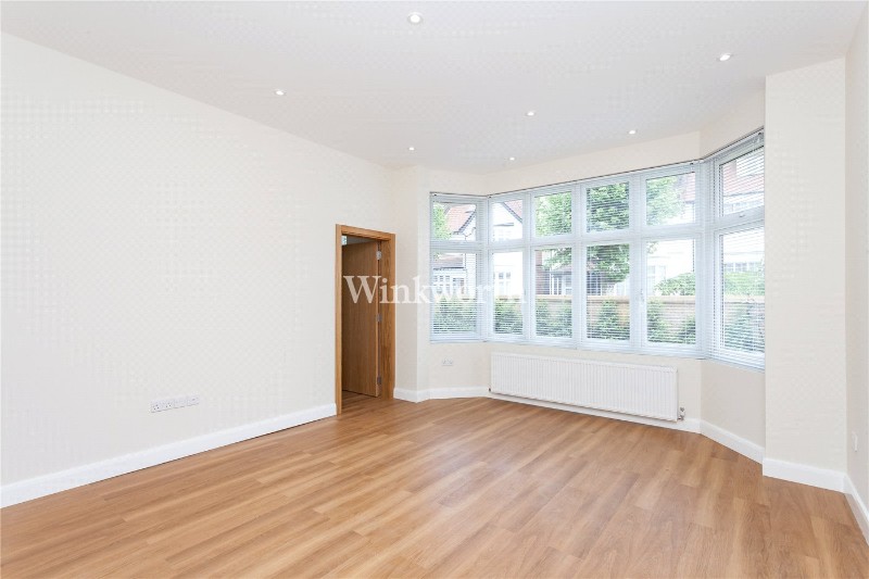 Templars Avenue, London, NW11