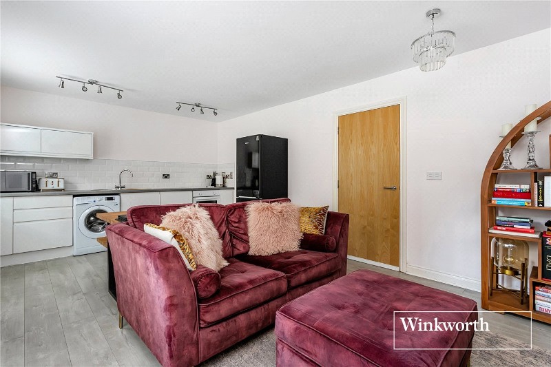 Constable Close, Friern Barnet, London, N11
