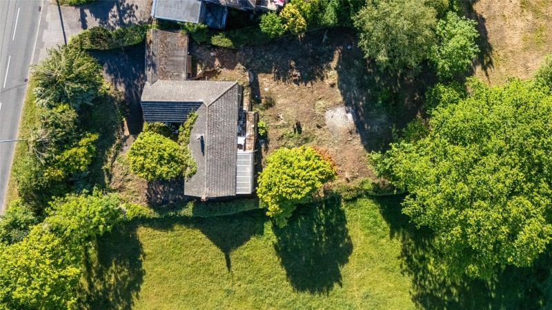 Blandford Road, Corfe Mullen, Wimborne, Dorset, BH21