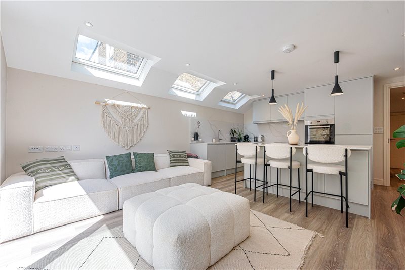 Purves Road, London, NW10