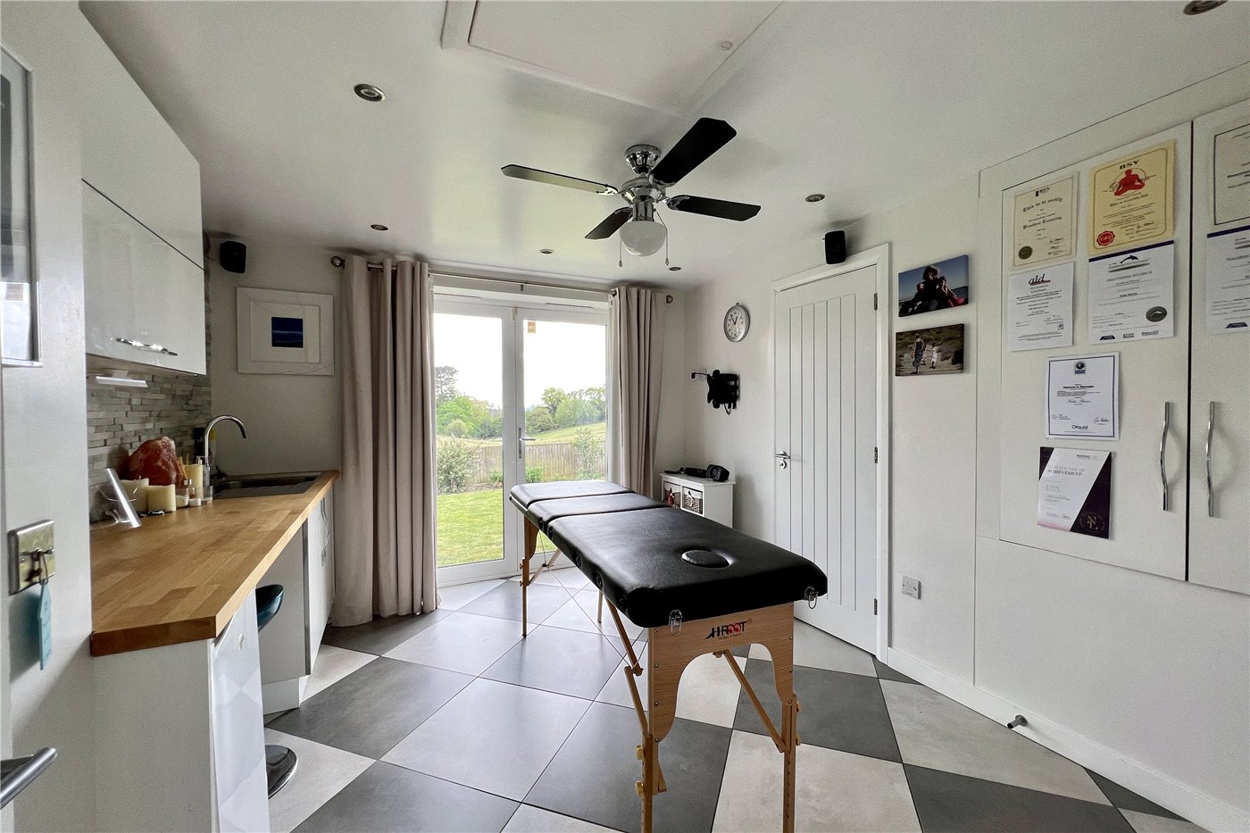 Annexe Room