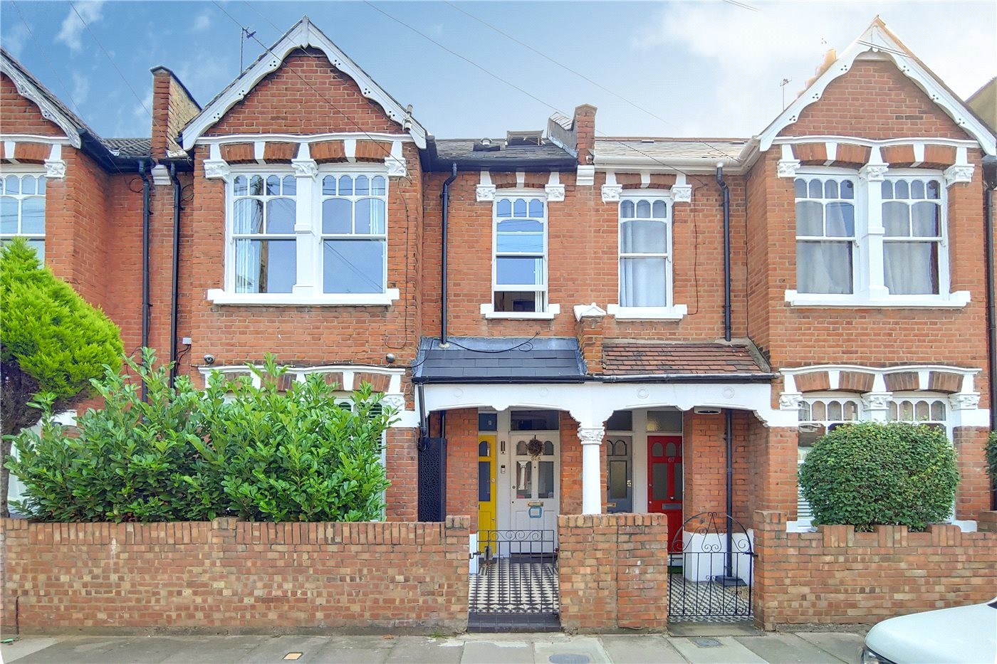 2 bedroom property for sale in Ormiston Grove, Shepherd's Bush, London