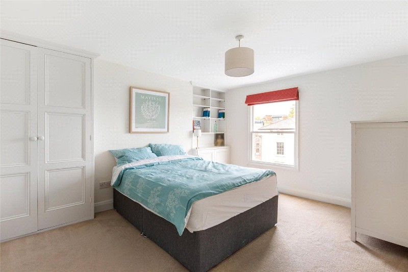 Stockwell Park Road, London, SW9