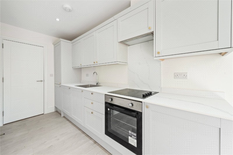 London Road, London, SW17