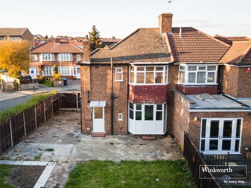 Calder Gardens, Edgware, Middlesex, HA8