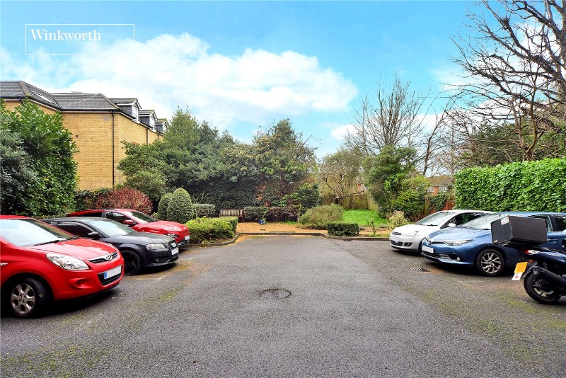 Overton Road, Sutton, SM2