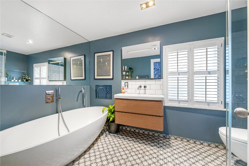 Friern Road, East Dulwich, London, SE22