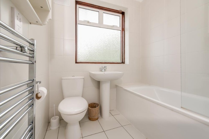 Leigh Gardens, London, NW10