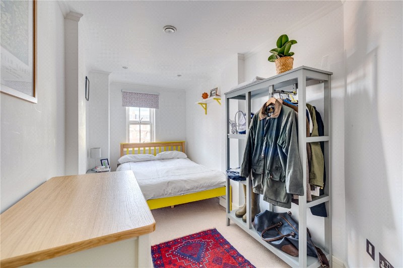 Greyhound Road, London, W14