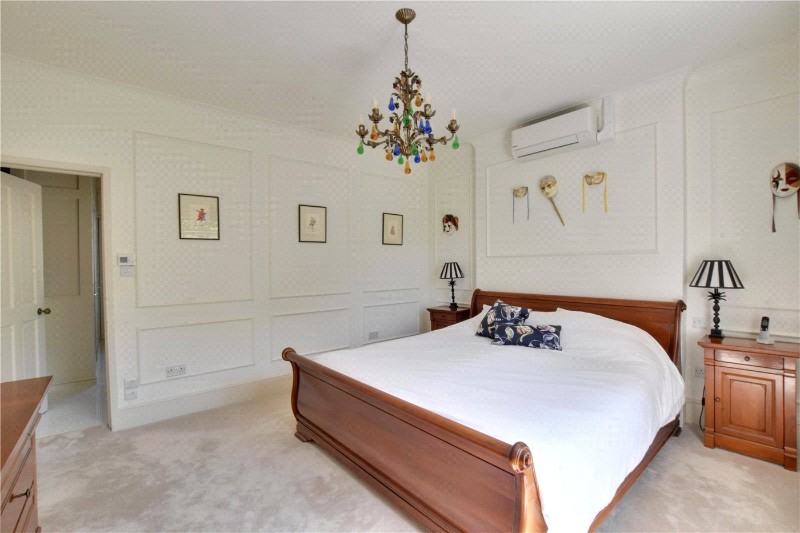Shooters Hill Road, Blackheath, London, SE3
