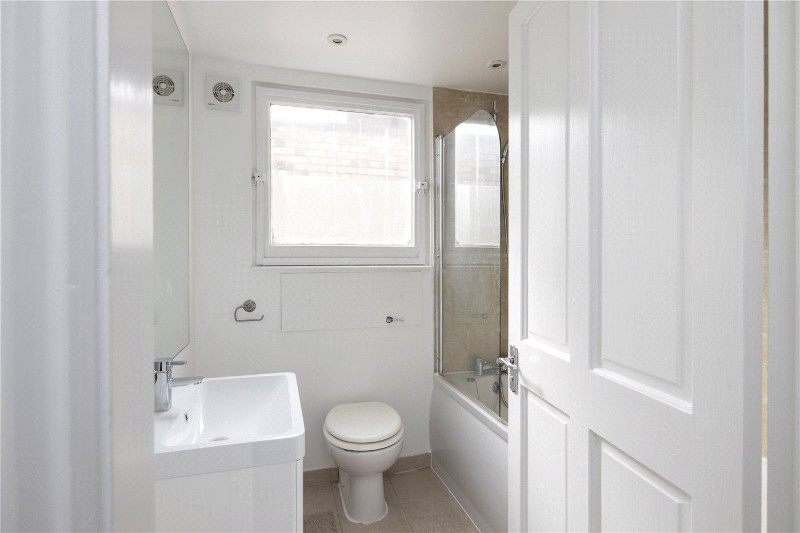 Elm Park, London, SW2