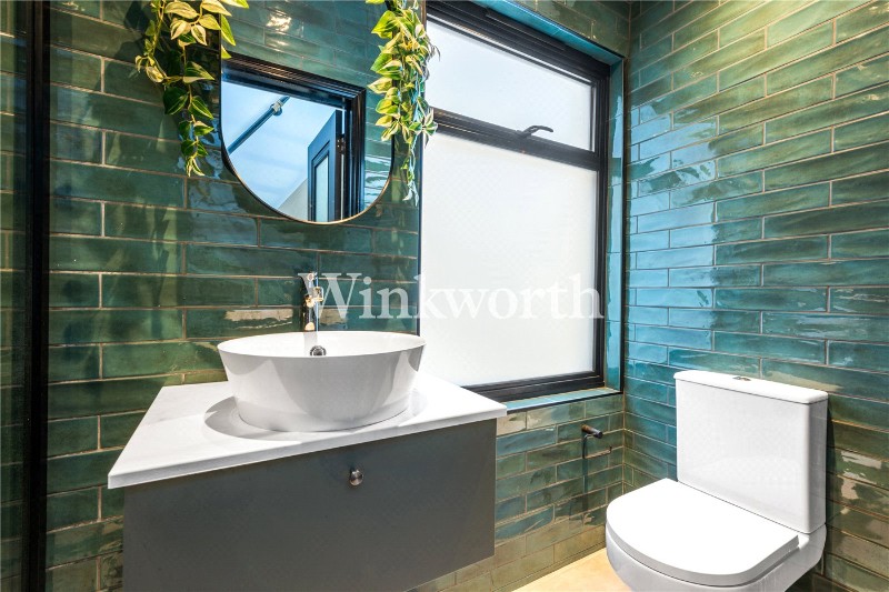 Whittington Road, London, N22