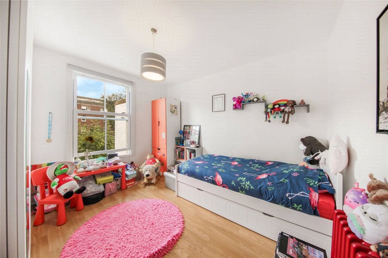 Calverley Grove, London, N19