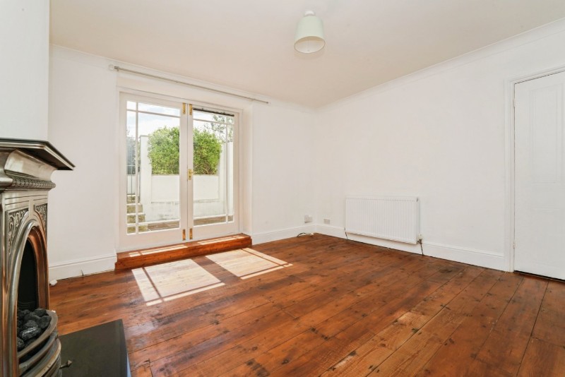Hales Road, Cheltenham, Gloucestershire, GL52
