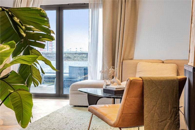 New Cross Road, London, SE14