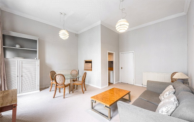 Gloucester Street, London, SW1V