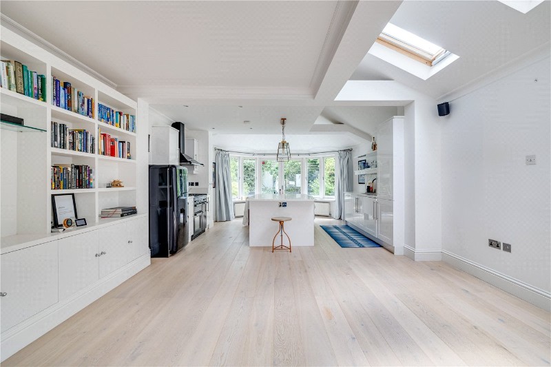 Chaldon Road, London, SW6