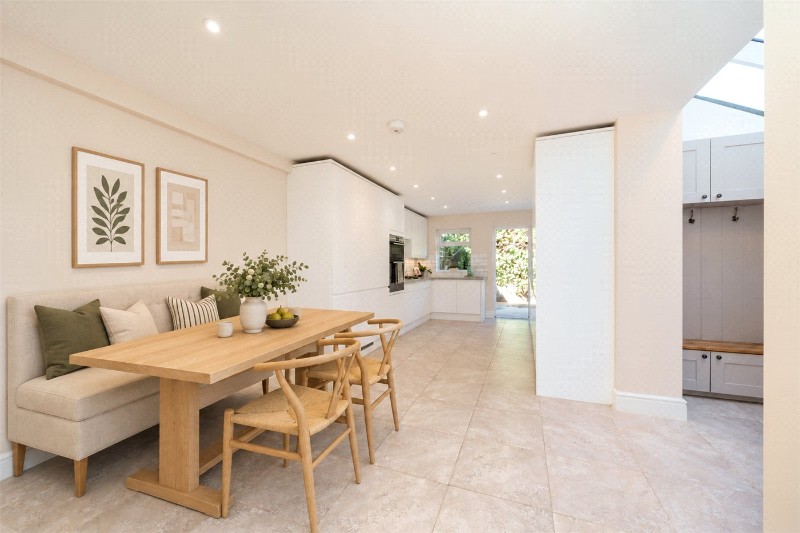 Roskell Road, London, SW15