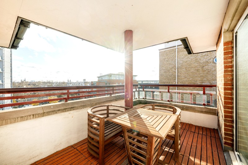 Admiral Walk, London, W9