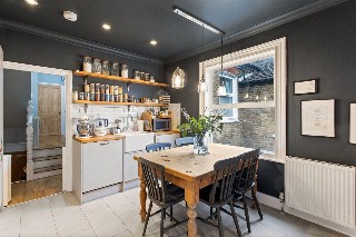 Bruce Road, Mitcham, CR4